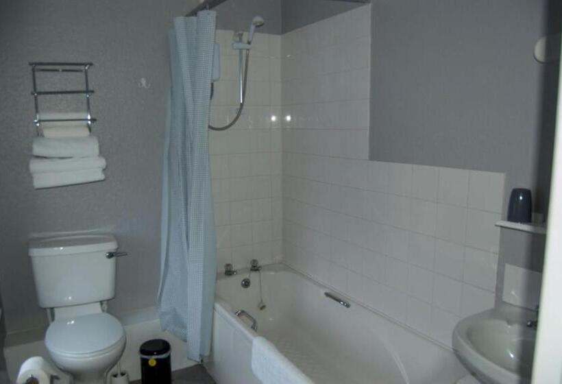 غرفة قياسية ثلاثية, Le Spada Bed And Breakfast