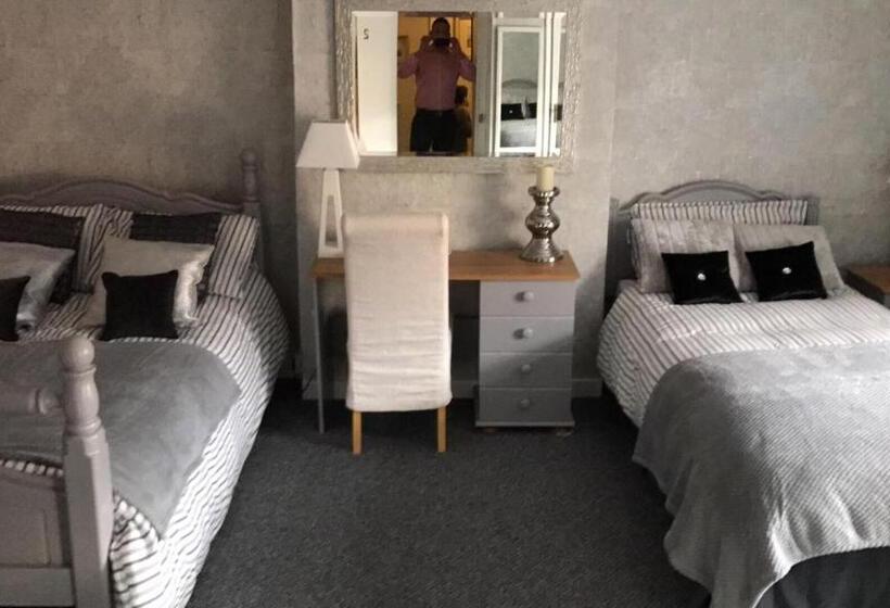 غرفة عائلية, Le Spada Bed And Breakfast