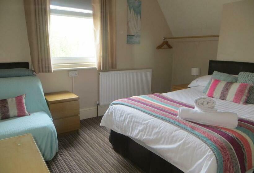 اتاق لوکس با تخت بزرگ, Moorgarth Guesthouse