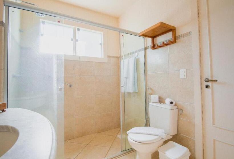 디럭스 자쿠지룸, Pousada Villa Allegra