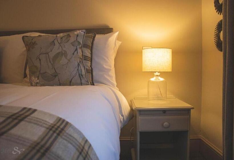 חדר סטנדרט, The Angel Inn