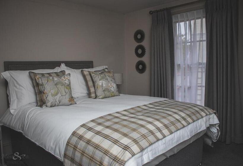 חדר סטנדרט, The Angel Inn