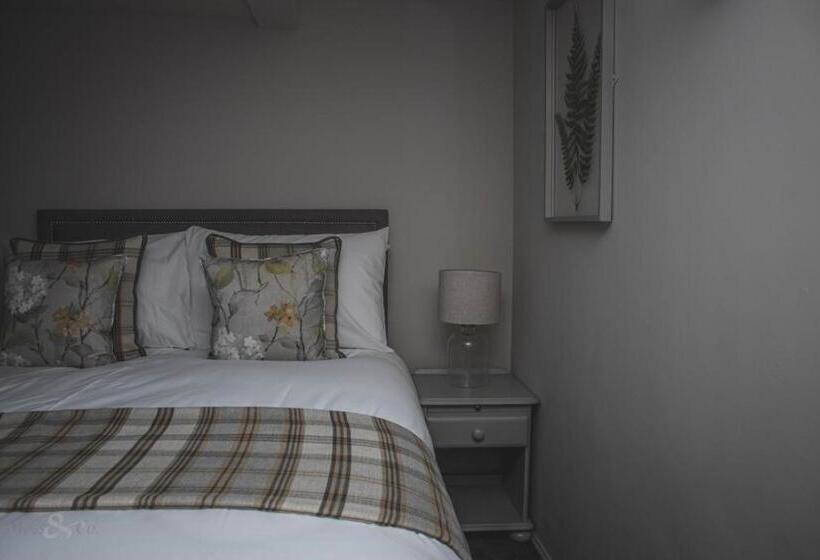 חדר סטנדרט, The Angel Inn