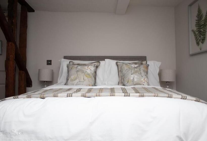 חדר סטנדרט, The Angel Inn