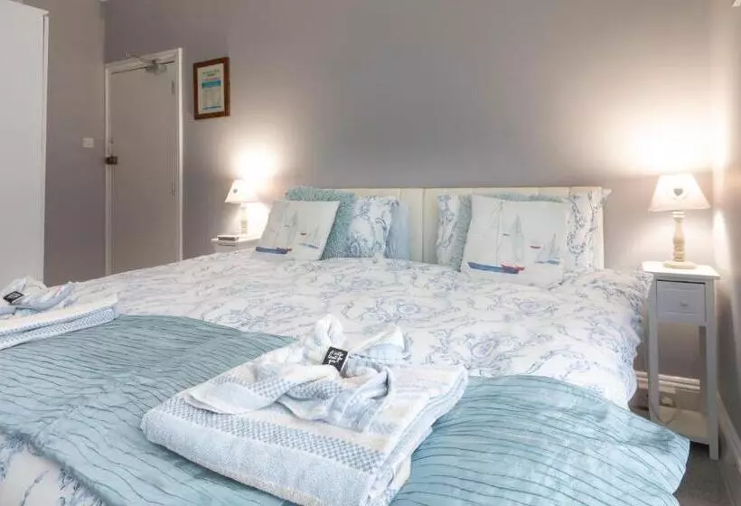 Standard-huone, The Firs Bed And Breakfast