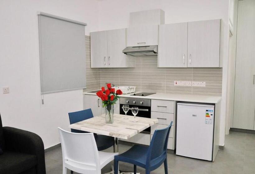 Студия Deluxe, Kaos Hotel Apartments