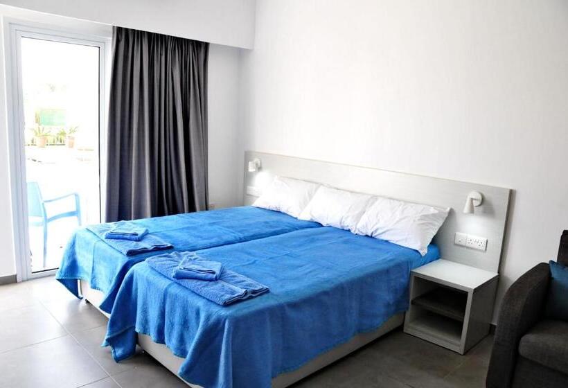 Студия Deluxe, Kaos Hotel Apartments