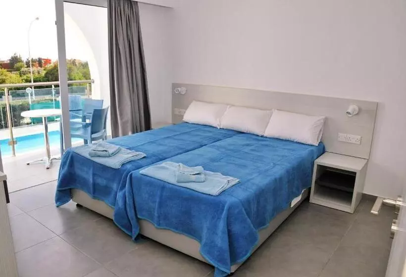 دیلکس آپارتمان 1- خوابه با چشم انداز استخر, Kaos Hotel Apartments
