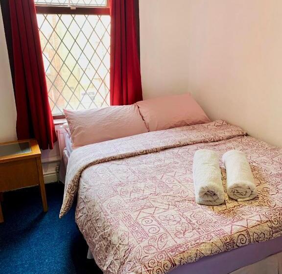 Номер Стандарт Трехместный, Leatham Park Hotel Blackpool