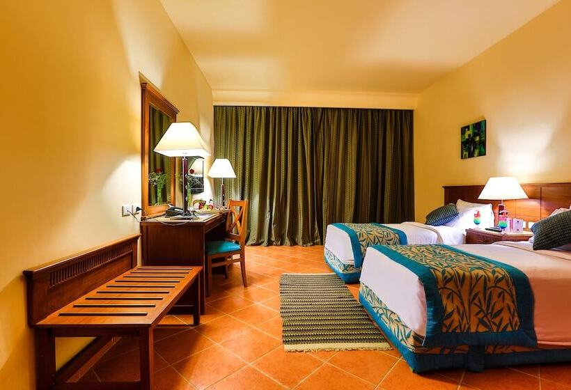 Standard Room, Charmillion Club Aquapark