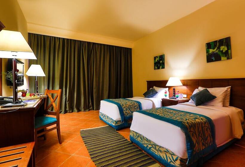 Standard Room, Charmillion Club Aquapark