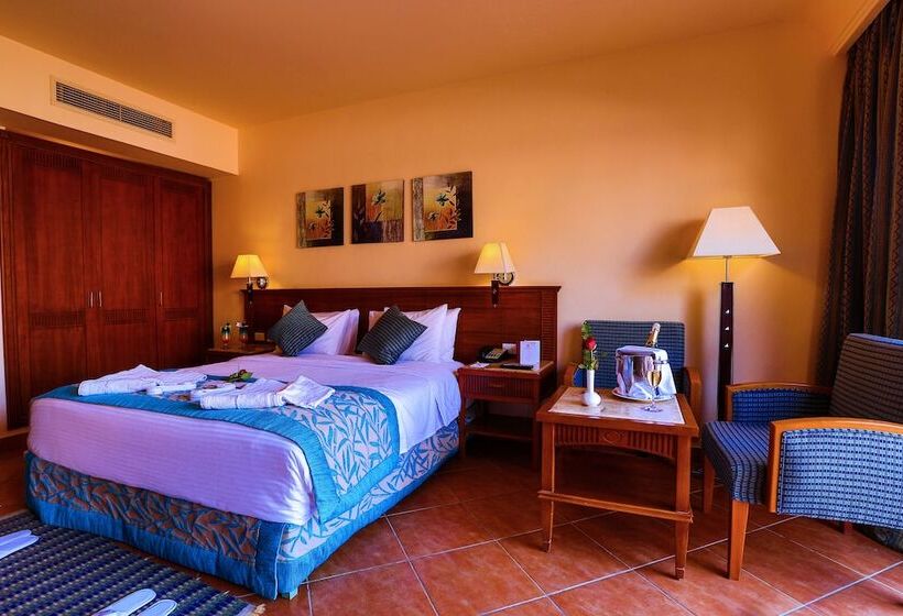Standard Room King Size Bed, Charmillion Club Aquapark