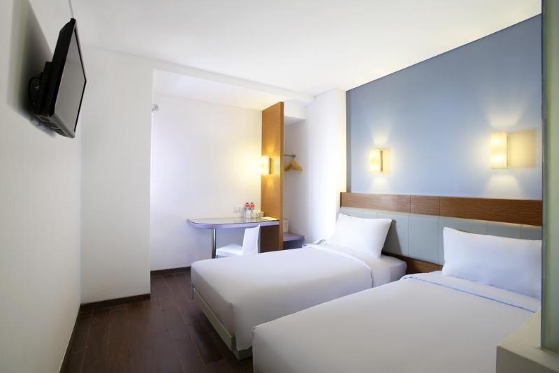Номер Стандарт, Amaris Hotel Tendean