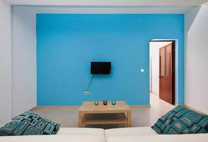 سوییت خانوادگی, Aparthotel Praiano