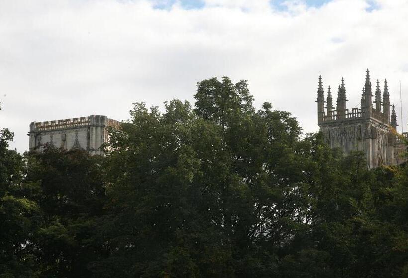 חדר סטנדרט, Gillygate Guest House