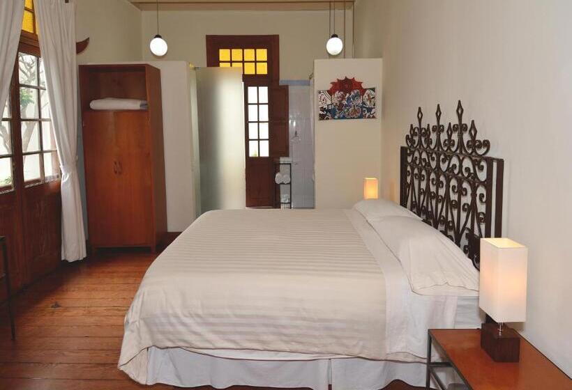 Номер Стандарт Вид на Море с Террасой, Second Home Peru