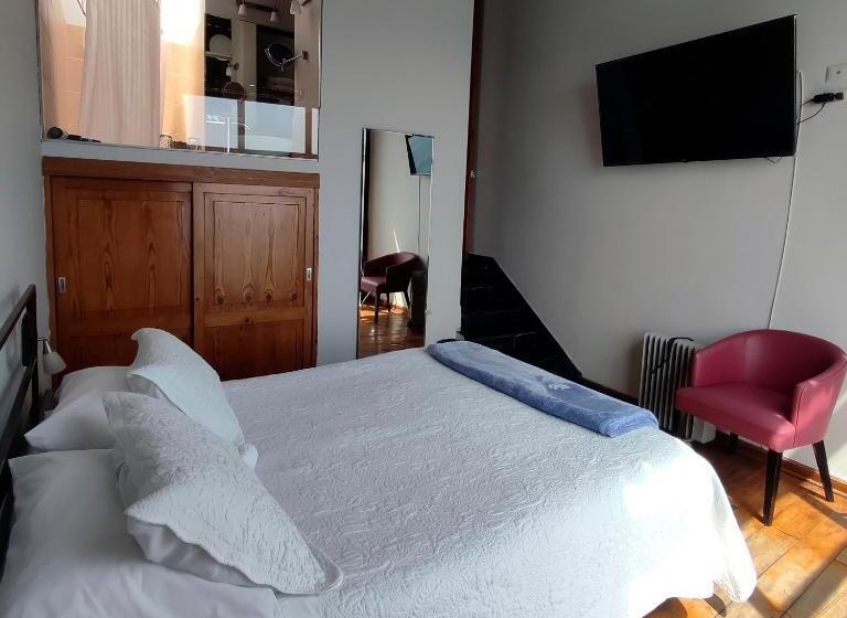Номер Deluxe Вид на Море с Балконом, Second Home Peru