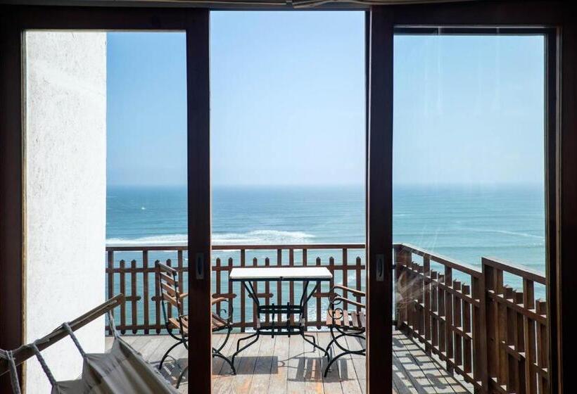 Люкс Deluxe Вид на Море, Second Home Peru