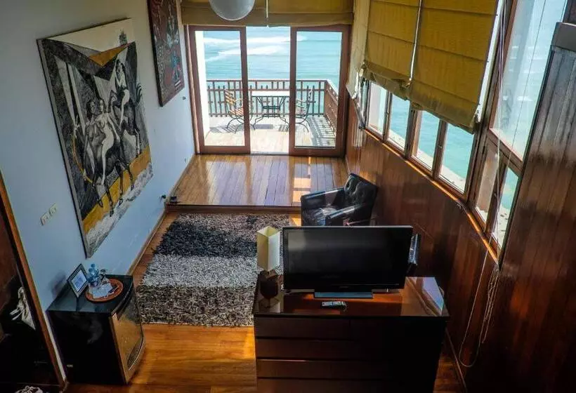 Suite Deluxe Vista Mar, Second Home Peru