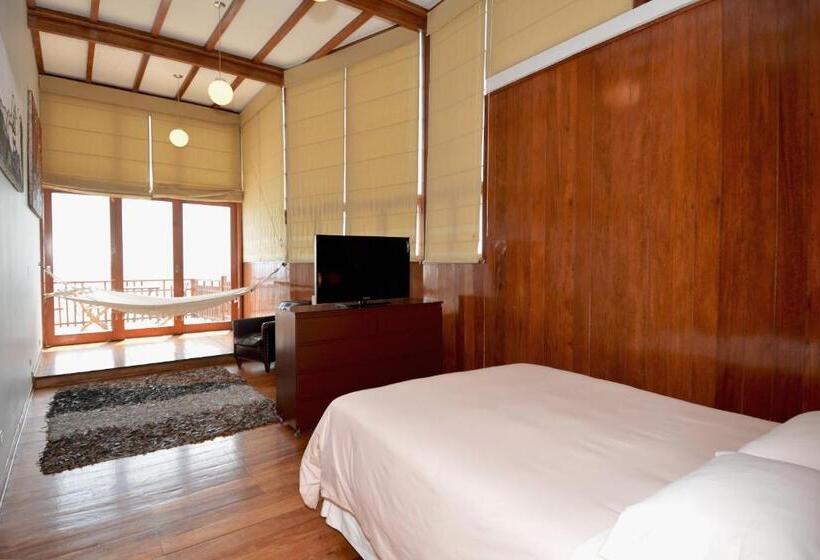 Люкс Deluxe Вид на Море, Second Home Peru