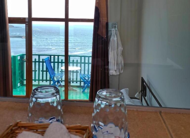 Номер Deluxe Вид на Море с Балконом, Second Home Peru