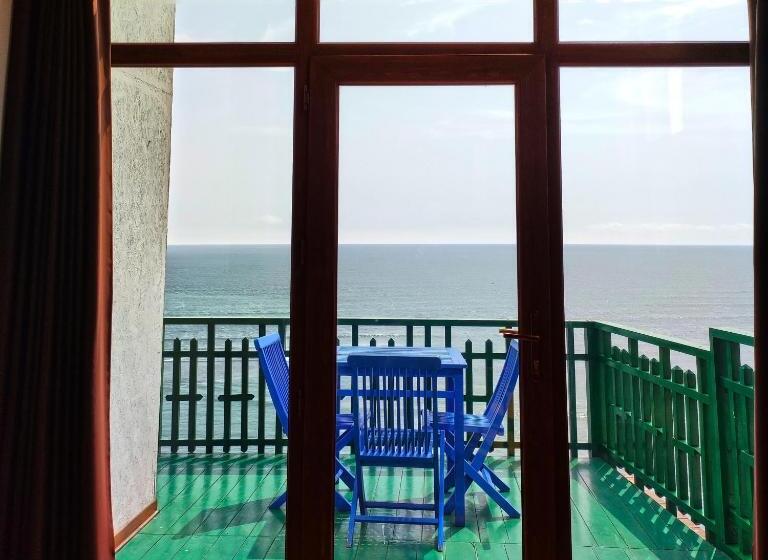 Люкс Deluxe Вид на Море, Second Home Peru