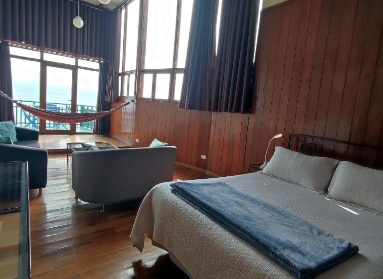 Люкс Deluxe Вид на Море, Second Home Peru