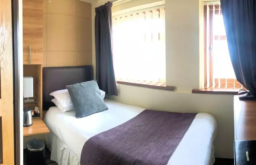 スタンダードシングルルーム, The Bell Guest House