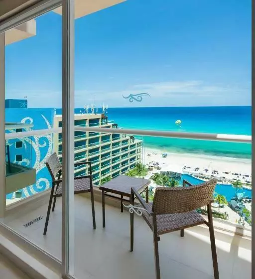 キングサイズベッドのデラックスルーム, Hard Rock Hotel Cancun   All Inclusive