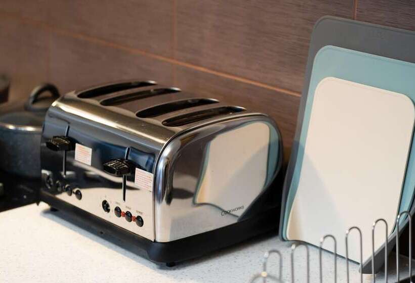 Апартаменты 1 Спальня, High Street Town House