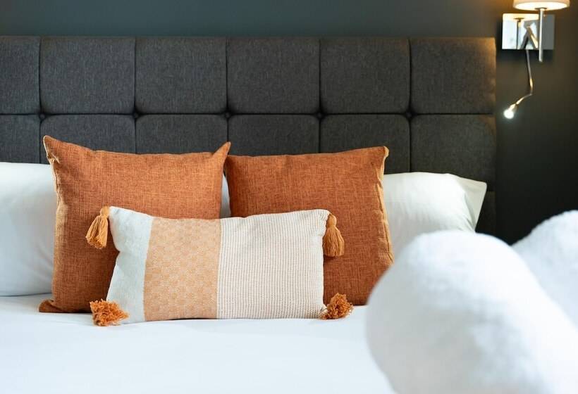 Апартаменты 1 Спальня, High Street Town House