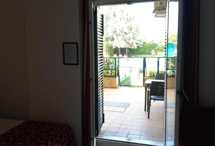 آپارتمان 1 خوابه با تراس, Hospedium Hotel Apartamentos Simón Verde