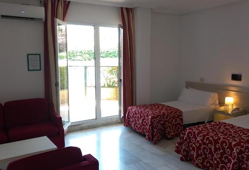 דירת חדר עם טרסה, Hospedium Hotel Apartamentos Simón Verde