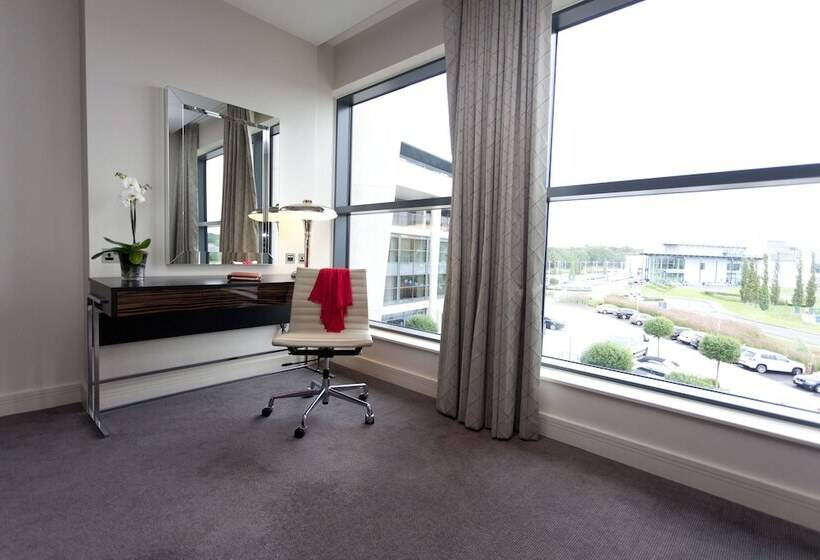 デラックスルーム, Brooklands Hotel & Spa