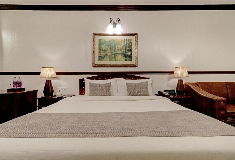 Номер Deluxe, Citrus Chambers Mahabaleshwar