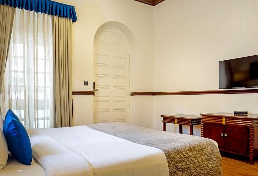 סוויטה, Citrus Chambers Mahabaleshwar