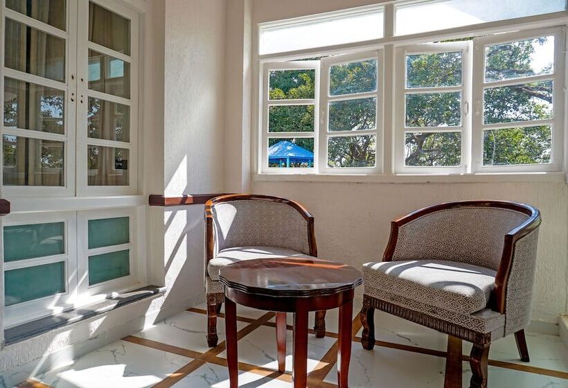 Люкс, Citrus Chambers Mahabaleshwar