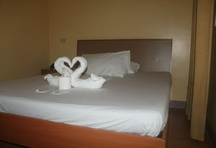 اتاق سوپریور, Gran Prix Quezon City