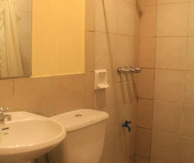 اتاق سوپریور, Gran Prix Quezon City