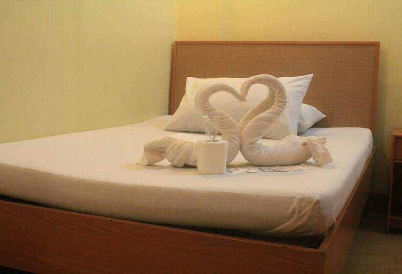 اتاق لوکس, Gran Prix Quezon City