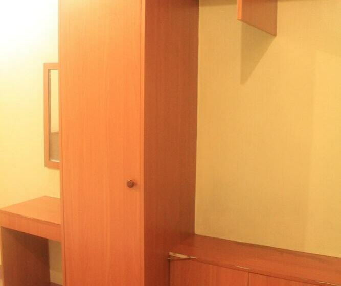 اتاق لوکس, Gran Prix Quezon City