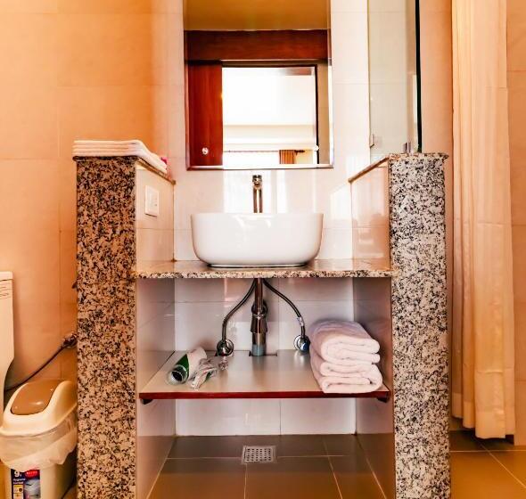 Delüks Aile Odası, Magnificent