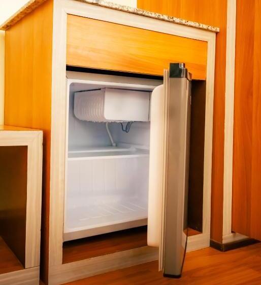 Delüks Süit, Magnificent