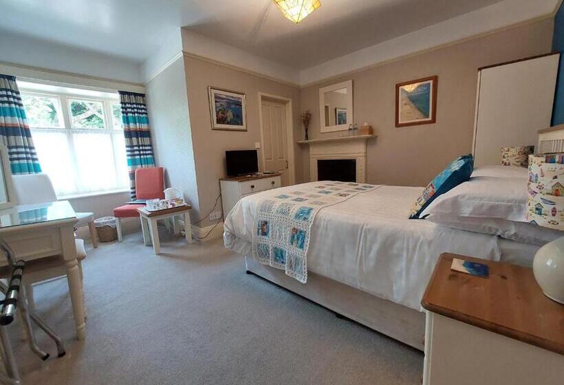 חדר סטנדרט, The Denes