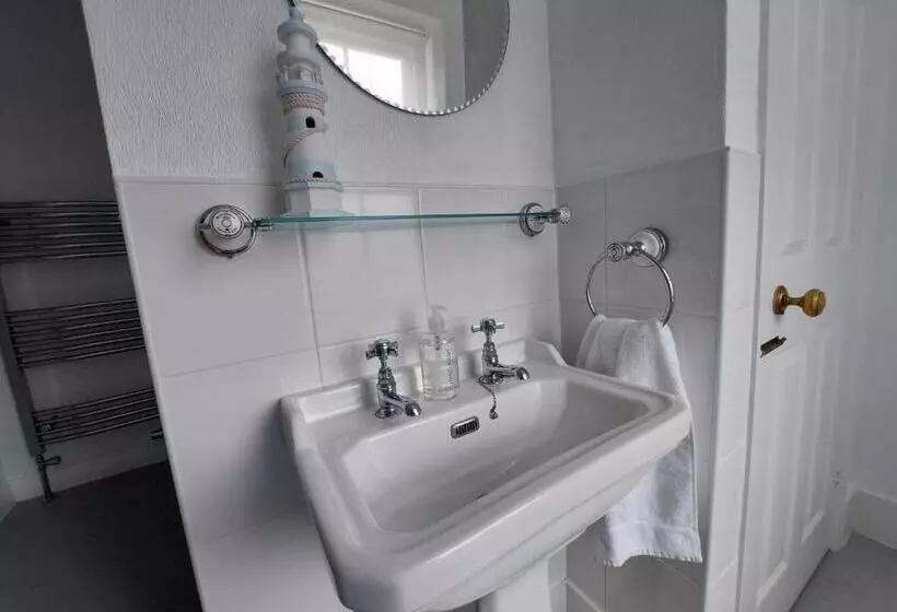 Habitació Estàndard, The Denes