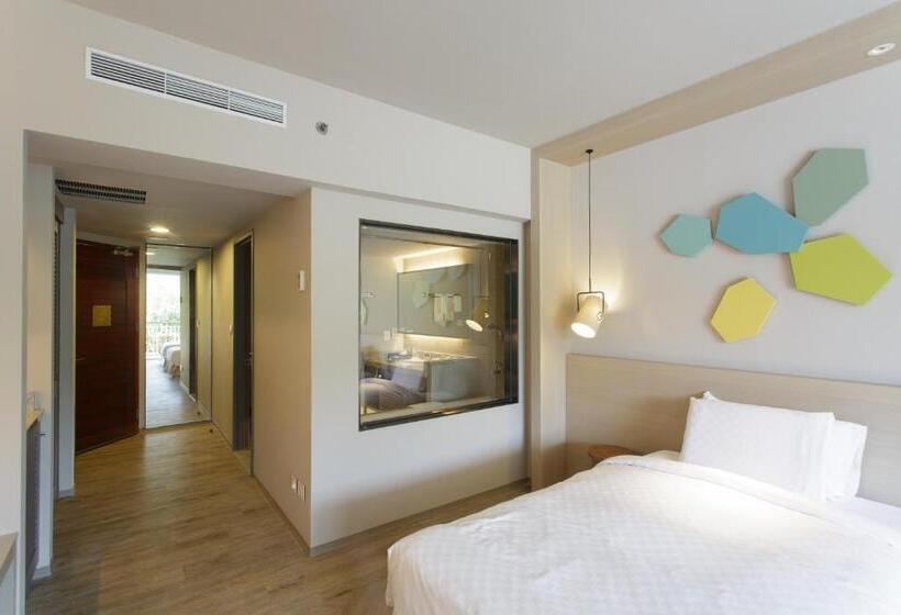 プレミアムシングルルーム, Palau Royal Resort