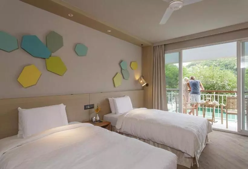 اتاق پریمیوم یک تخته, Palau Royal Resort