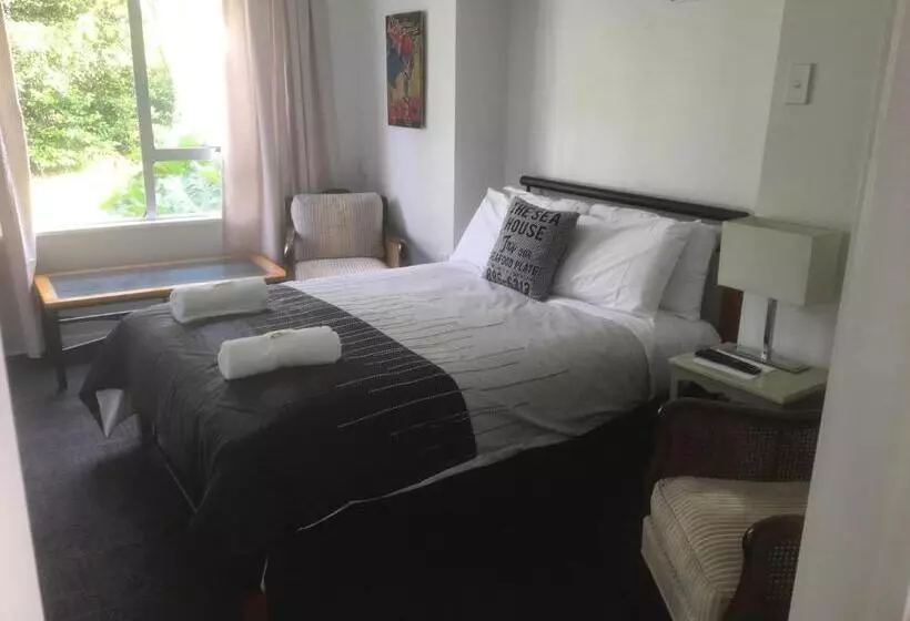 اتاق استاندارد با سرویس بهداشتی مشترک, Sandy Feet Accommodation