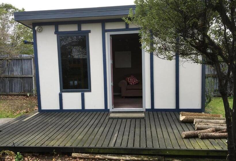 استودیو استاندارد با چشم‌انداز باغ, Sandy Feet Accommodation