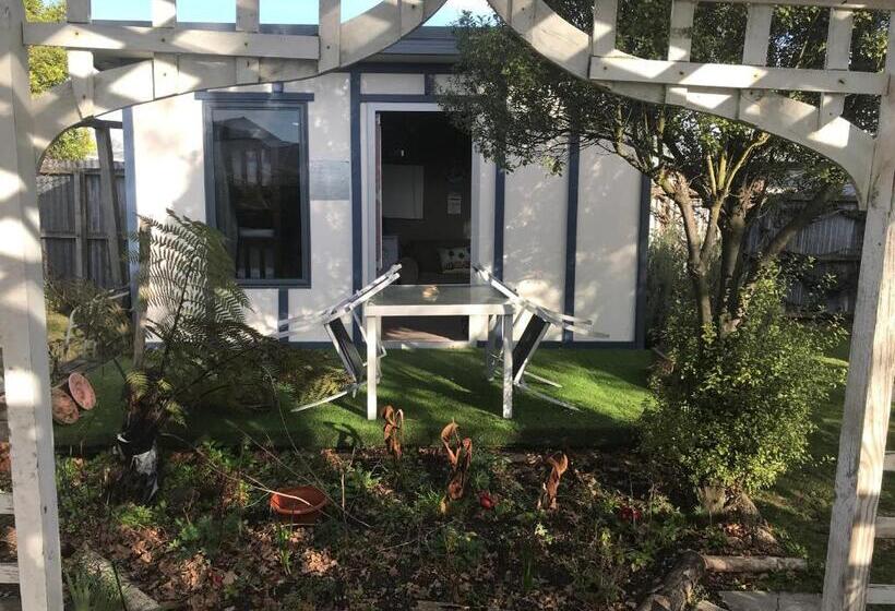 اتاق استاندارد با بالکن, Sandy Feet Accommodation